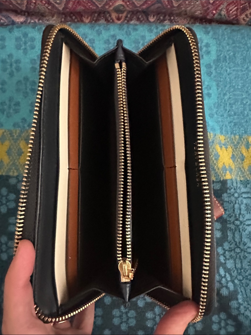 Tory Burch Black Pebbled Zip Continental Leather Wristlet Wallet - Picture 6 of 7
